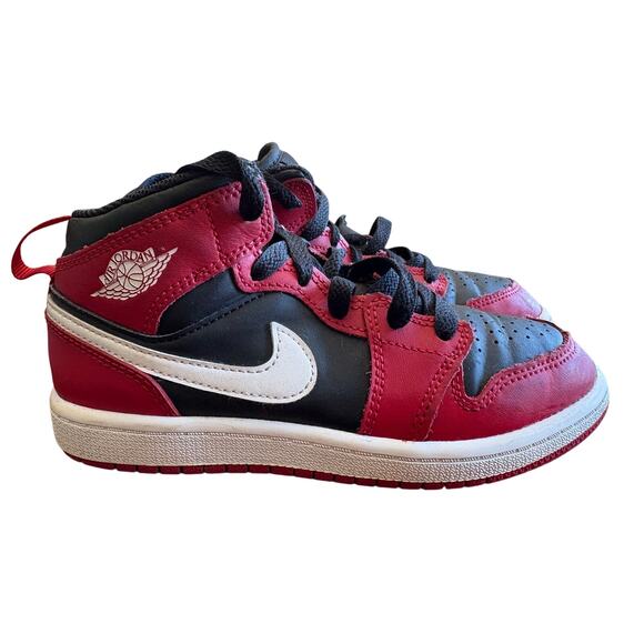 Nike Boys JORDAN 1 MID Sneakers - SIZE 13.5C - Red/White/Black - Picture 1 of 7